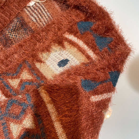 Tribal Bohemian Relaxed Cozy Cardigan - Picture 8 of 8